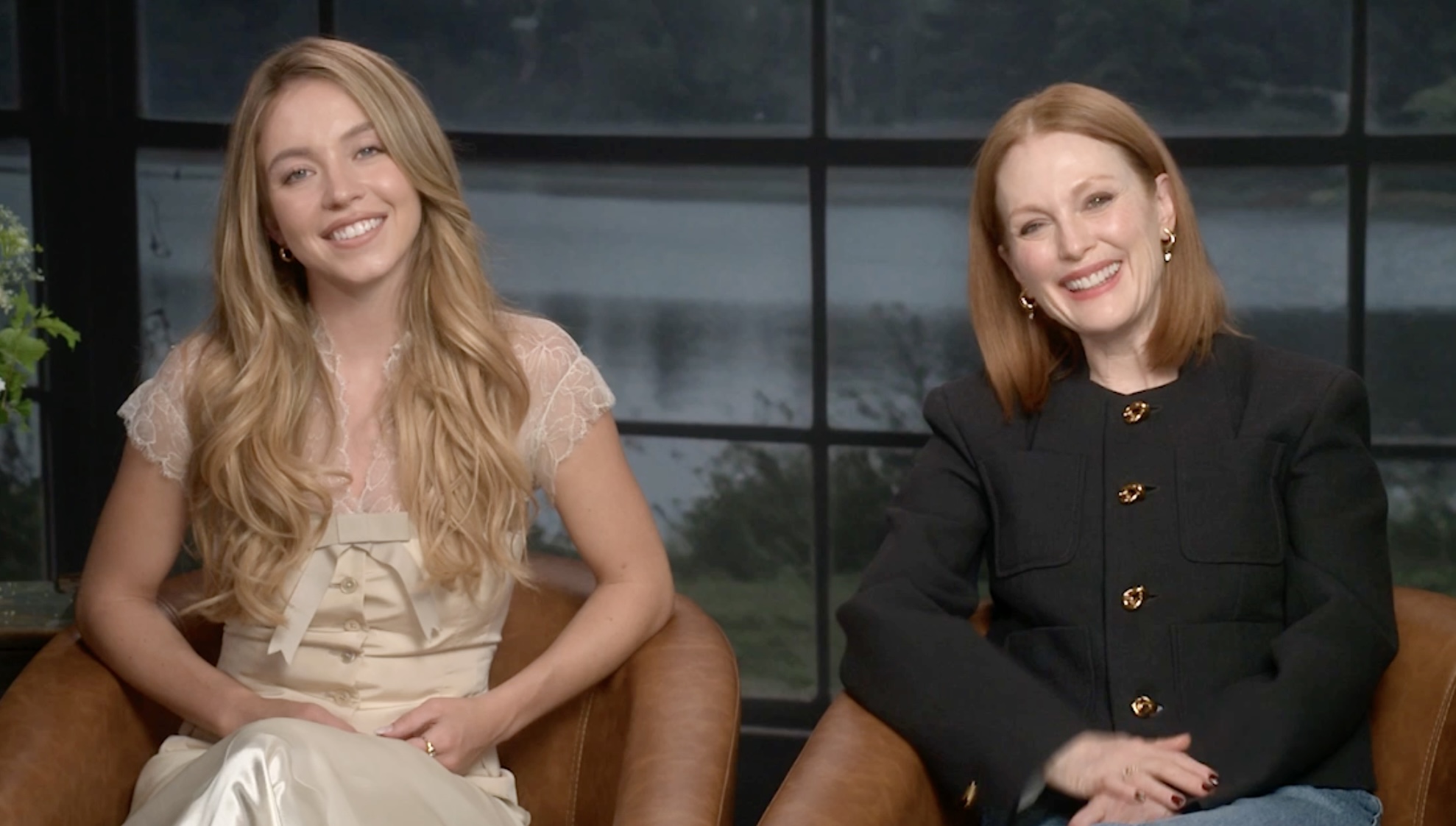 Entrevista: Sydney Sweeney y Julianne Moore – Echo Valley